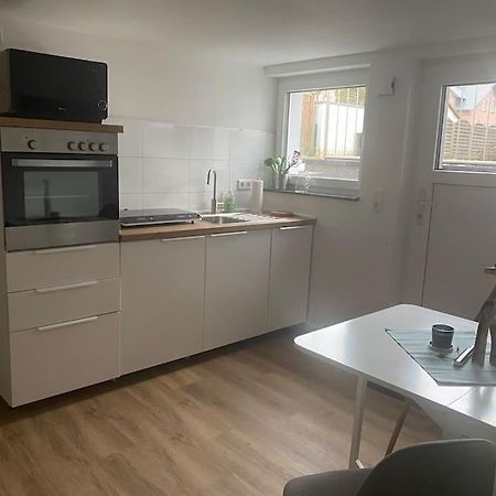 Klein Aber Oho! Neues Apartment In Stadt- Und Fuldanaehe Касел Екстериор снимка